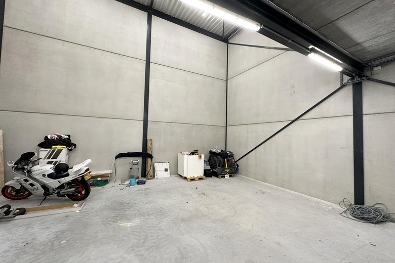 BedrijfsruimteaanAnna van Hoevellstraat 8<br/> inWageningen BedrijfsruimteaanAnna van Hoevellstraat 8<br/> inWageningen