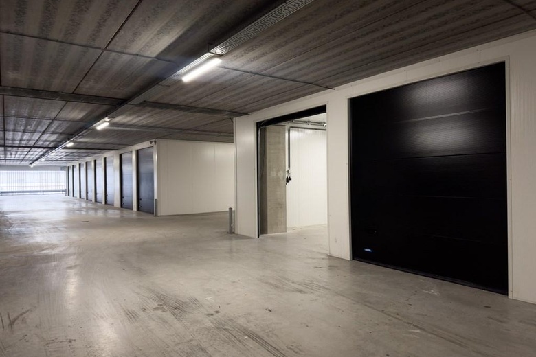 BedrijfsruimteaanIndustrieweg 69 69<br/> inBerkel en Rodenrijs