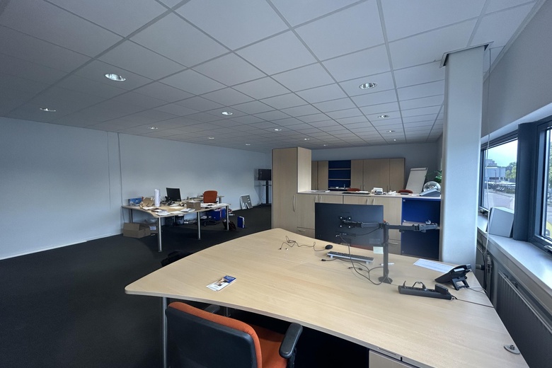 BedrijfsruimteaanOverijsselhaven 123<br/> inNieuwegein