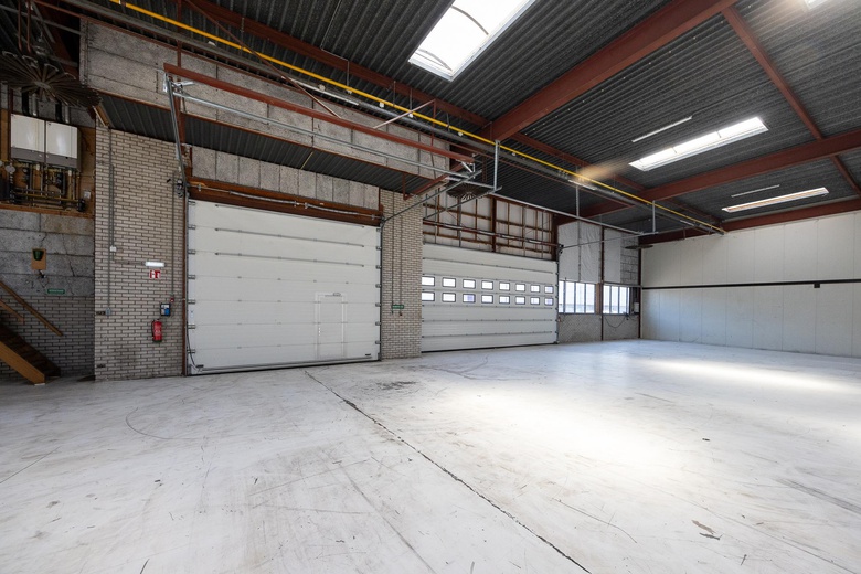 BedrijfsruimteaanVennestraat 10<br/> inLisse BedrijfsruimteaanVennestraat 10<br/> inLisse