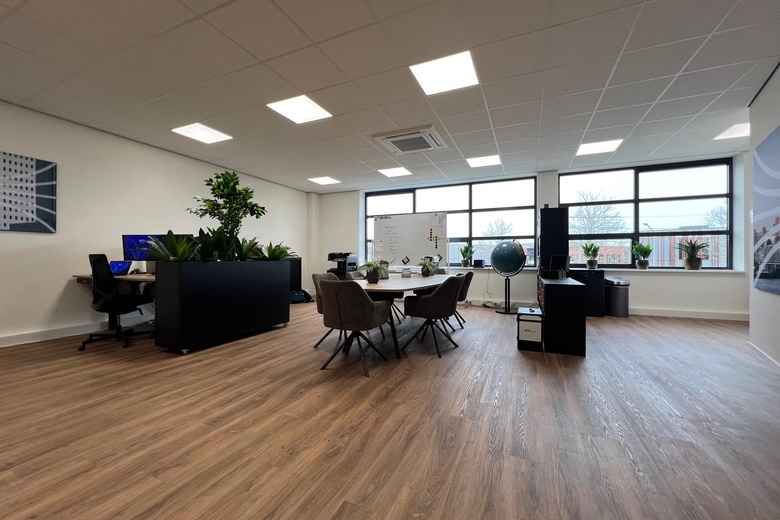 BedrijfsruimteaanVan Coulsterweg 1 e<br/> inAlblasserdam