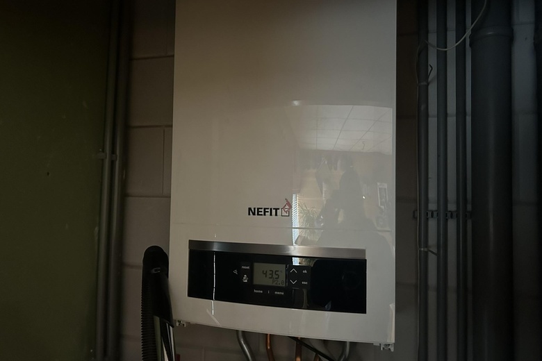 BedrijfsruimteaanLeehove 26<br/> inDe Lier