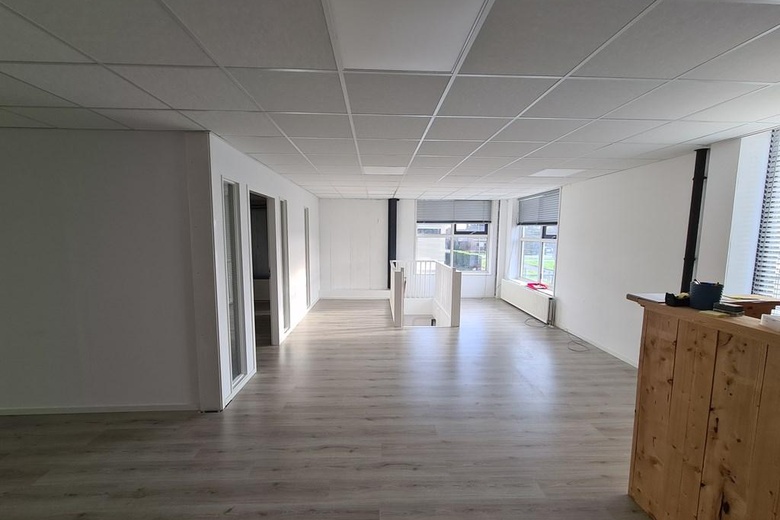 BedrijfsruimteaanCoenecoop 144 a<br/> inWaddinxveen BedrijfsruimteaanCoenecoop 144 a<br/> inWaddinxveen