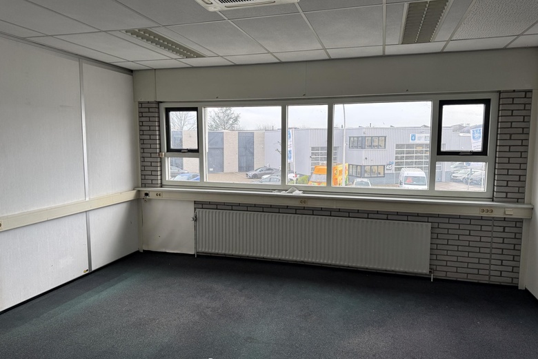 BedrijfsruimteaanZuideinde 44<br/> inBarendrecht