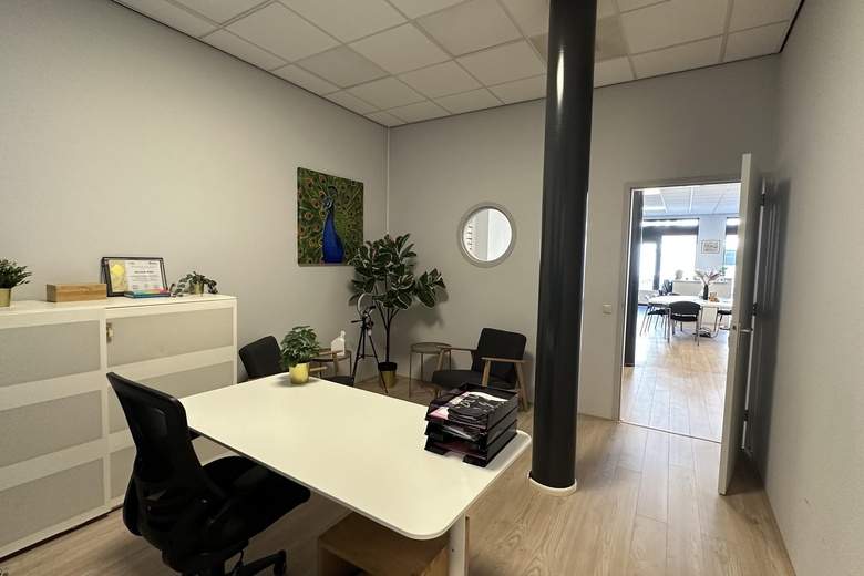 KantoorruimteaanAuvergnestraat 3<br/> inBergen op Zoom