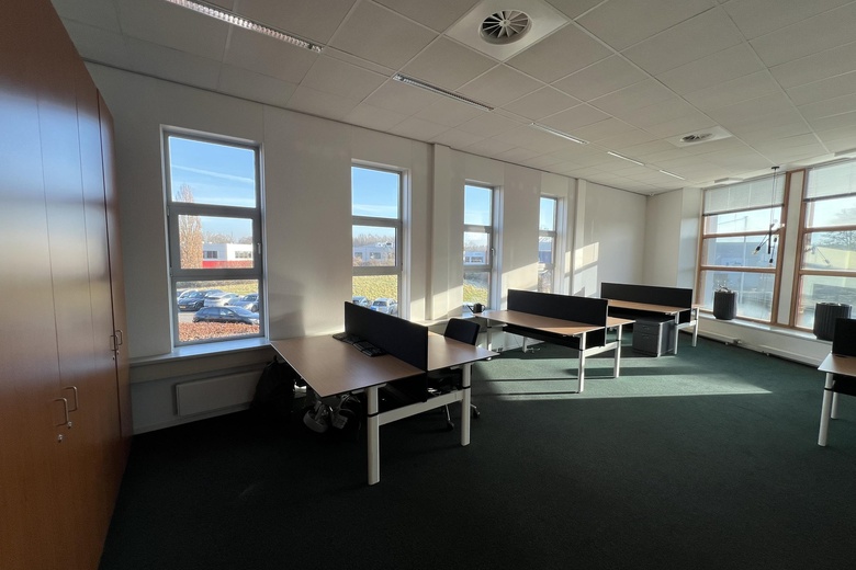 BedrijfsruimteaanTwentepoort West 51<br/> inAlmelo