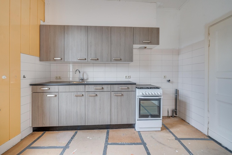 WinkelruimteaanGrotestraat 48 - 50<br/> inTegelen WinkelruimteaanGrotestraat 48 - 50<br/> inTegelen