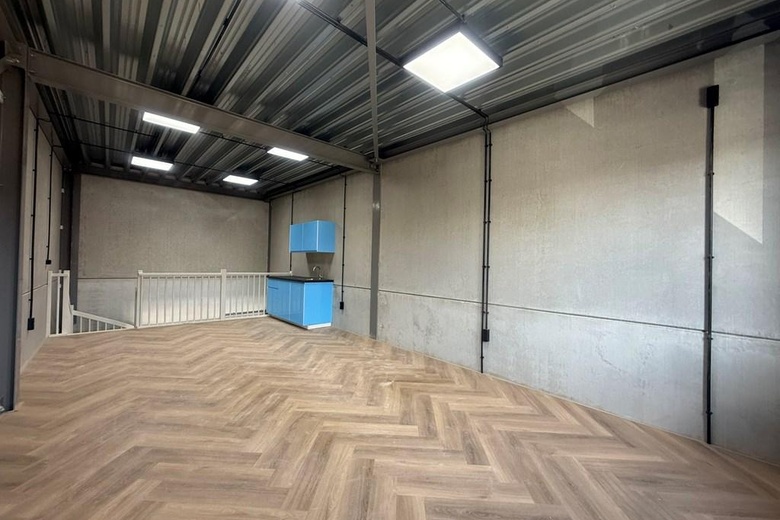 BedrijfsruimteaanAfmijnstraat 7<br/> inAmstelveen BedrijfsruimteaanAfmijnstraat 7<br/> inAmstelveen