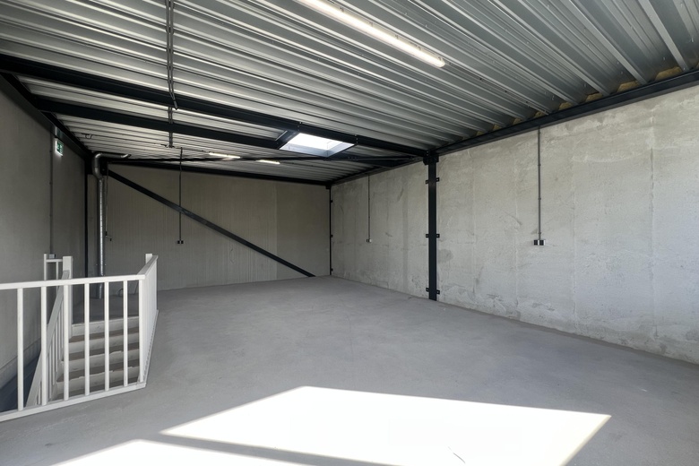 BedrijfsruimteaanLelystraat 70 b<br/> inSliedrecht BedrijfsruimteaanLelystraat 70 b<br/> inSliedrecht