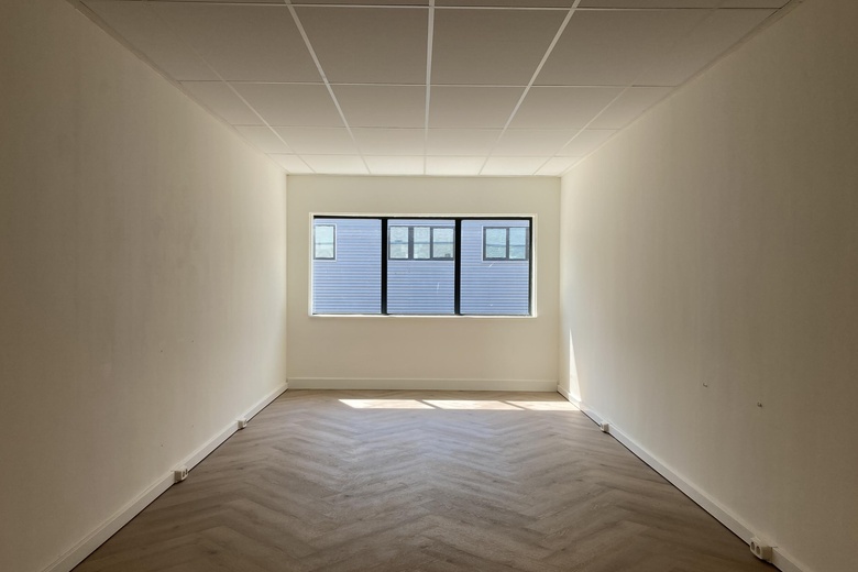 BedrijfsruimteaanEinthovenstraat 31<br/> inAlkmaar