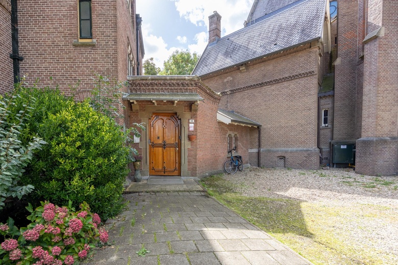 KavelaanRondehoep Oost 31<br/> inOuderkerk aan de Amstel