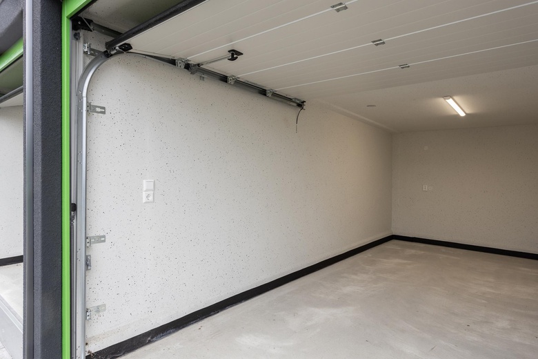 BedrijfsruimteaanJaargetijdenweg 50 1<br/> inEnschede