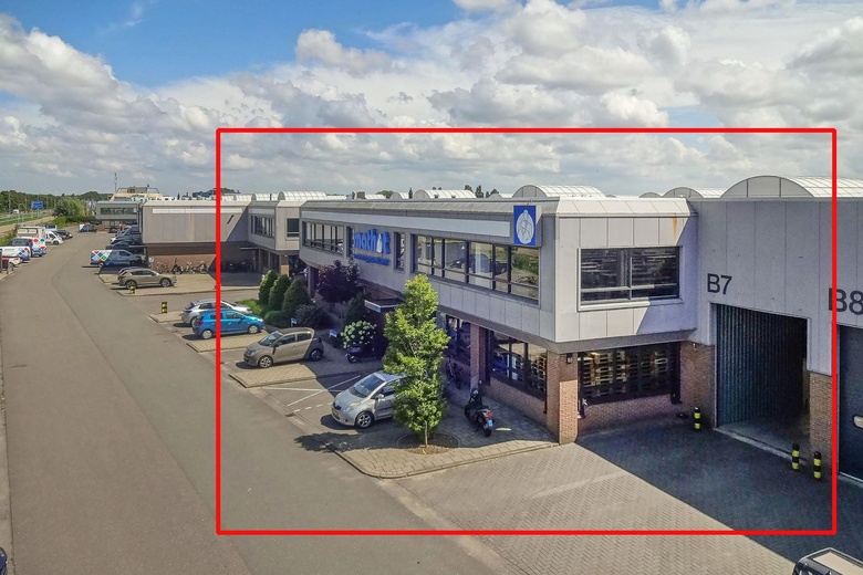 BedrijfsruimteaanHaarlemmerstraatweg 105<br/> inHalfweg