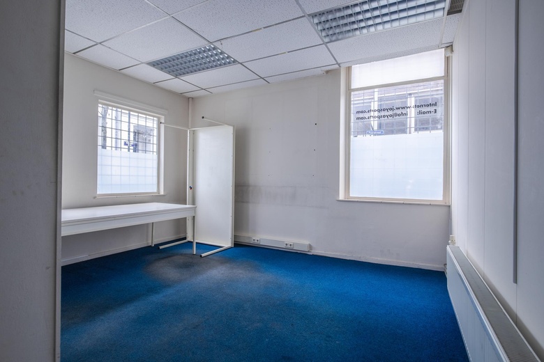 WinkelruimteaanDriekoningenstraat 14<br/> inArnhem WinkelruimteaanDriekoningenstraat 14<br/> inArnhem