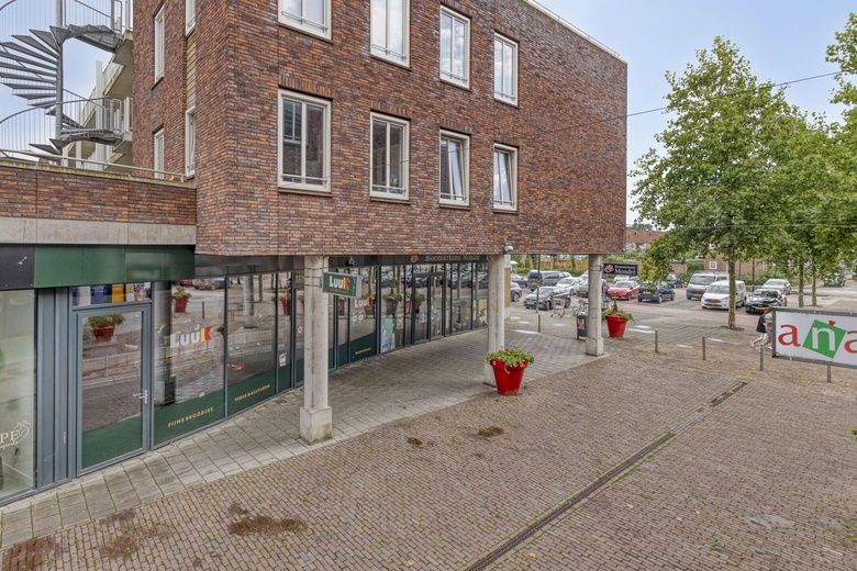 Bekijk foto 1 van Zonstraat 34 Bekijk foto 1 van Zonstraat 34