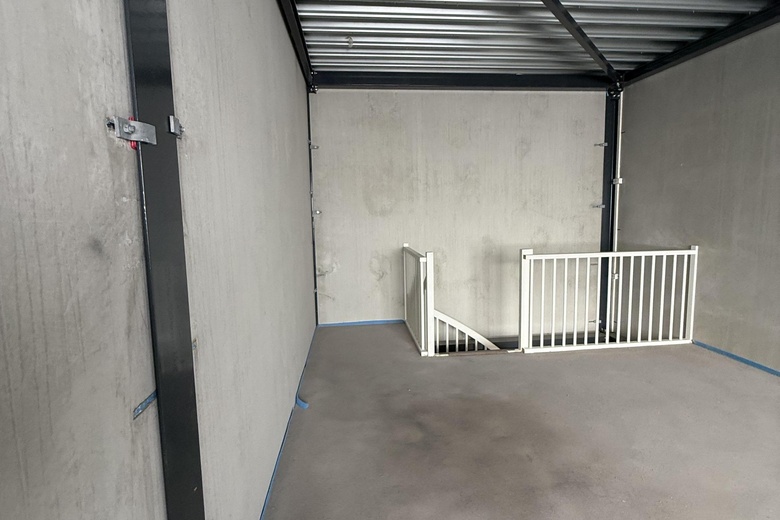 BedrijfsruimteaanHogeweyselaan 201 S<br/> inWeesp