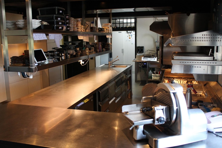 HorecaaanEindhovenseweg 41<br/> inBoxtel HorecaaanEindhovenseweg 41<br/> inBoxtel