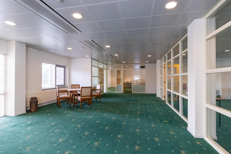 KantoorruimteaanWeeresteinstraat 43<br/> inHillegom