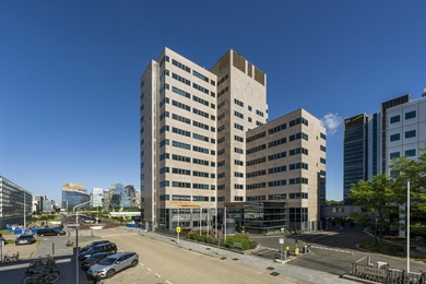 Kantoorruimte Barbara Strozzilaan 101, Amsterdam | Bedrijfspand.com