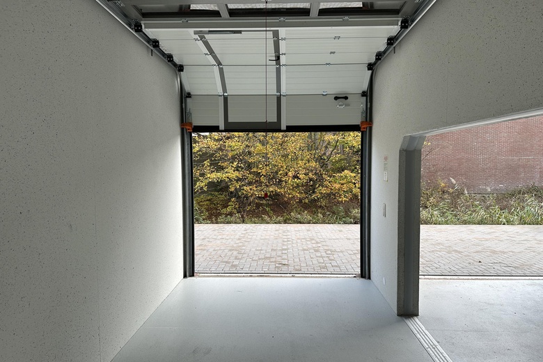 BedrijfsruimteaanTitaniumweg 284<br/> inAlphen aan den Rijn