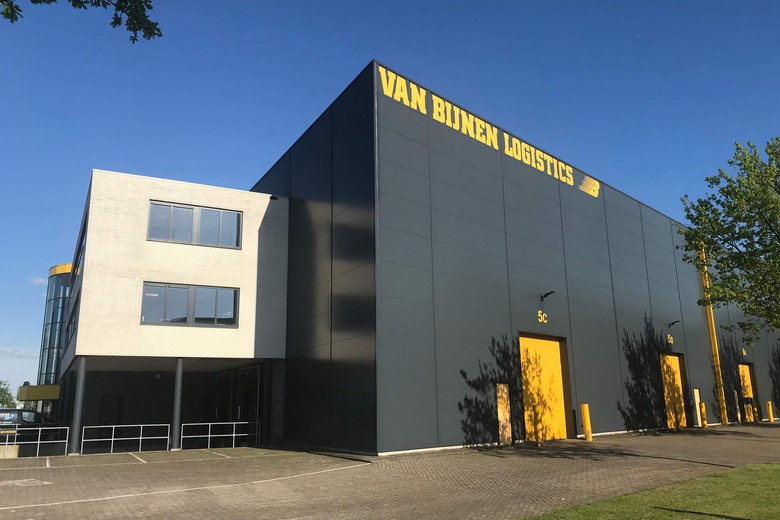 BedrijfsruimteaanKerkstraat 42<br/> inNieuwkuijk BedrijfsruimteaanKerkstraat 42<br/> inNieuwkuijk