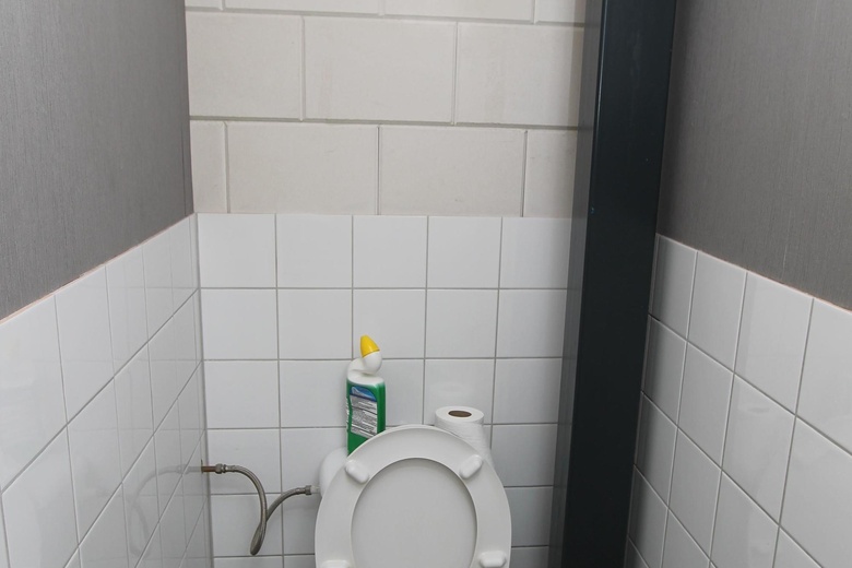 BedrijfsruimteaanWeg en Land 42 j<br/> inBergschenhoek