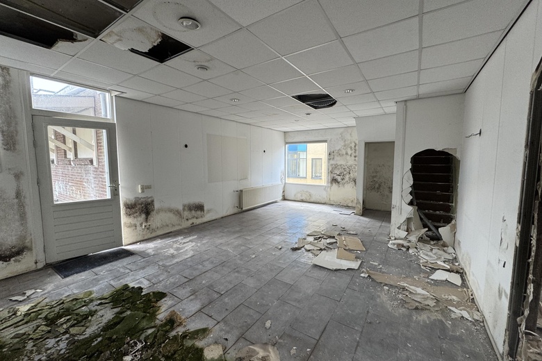 BedrijfsruimteaanRosmolenstraat 32 A<br/> inZaandam