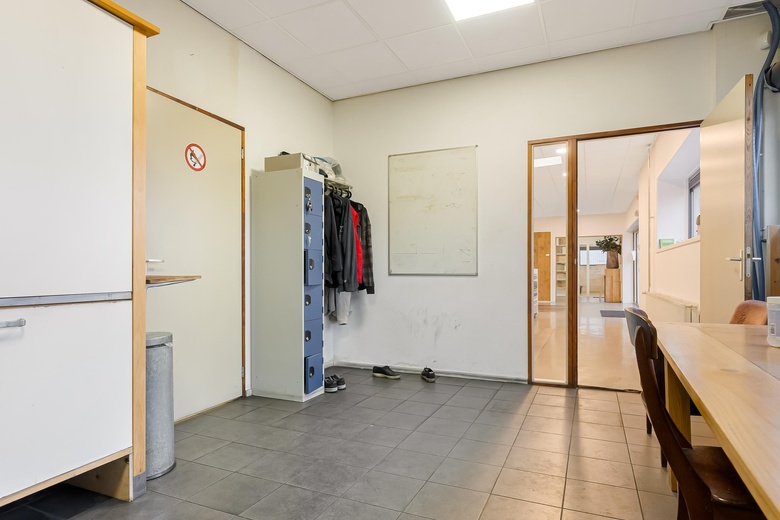 BedrijfsruimteaanBolderweg 44<br/> inLelystad BedrijfsruimteaanBolderweg 44<br/> inLelystad