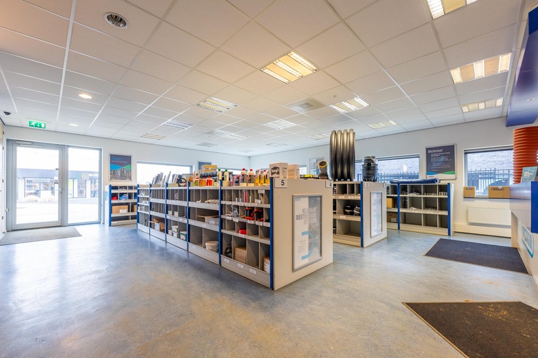 BedrijfsruimteaanSanderboutlaan 19 a<br/> inElsloo BedrijfsruimteaanSanderboutlaan 19 a<br/> inElsloo