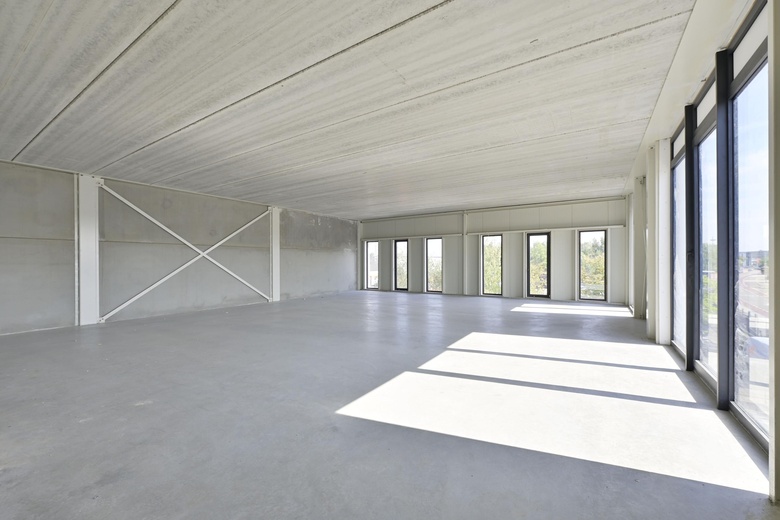 BedrijfsruimteaanHarselaarseweg 90 16<br/> inBarneveld