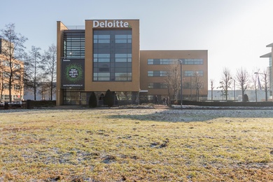 Bekijk foto 2 van Meander 551