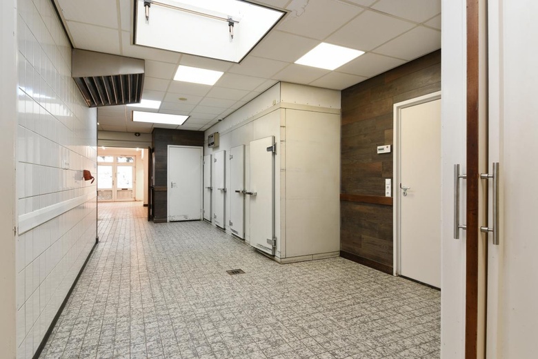 BedrijfsruimteaanKerkstraat 54<br/> inPanningen
