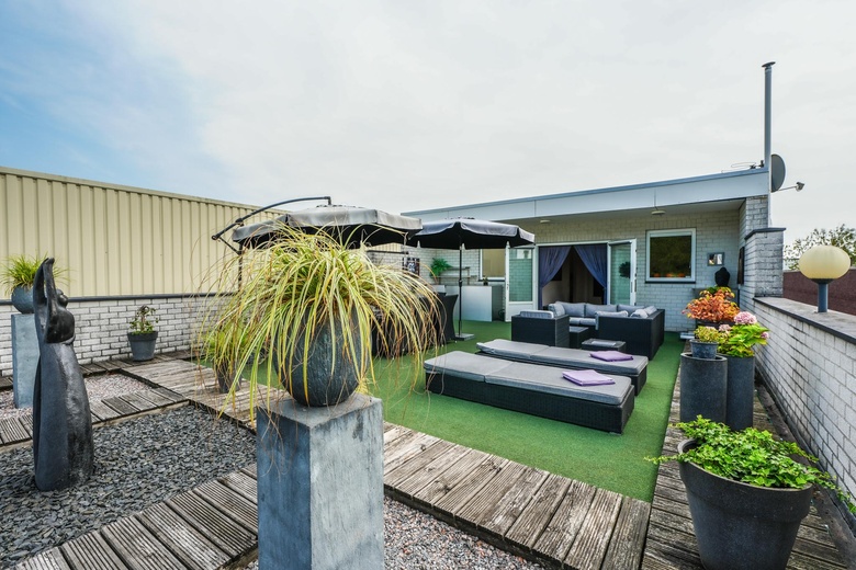 BedrijfsruimteaanDommelstraat 30<br/> inOss BedrijfsruimteaanDommelstraat 30<br/> inOss