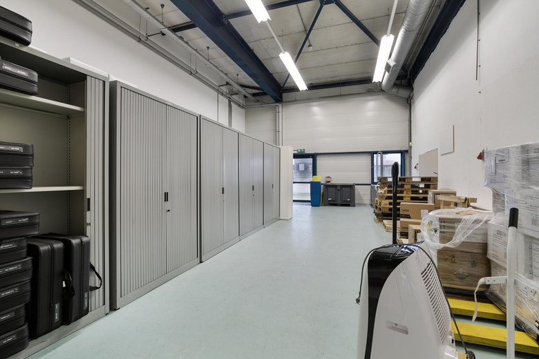 BedrijfsruimteaanLange Amerikaweg 63<br/> inApeldoorn