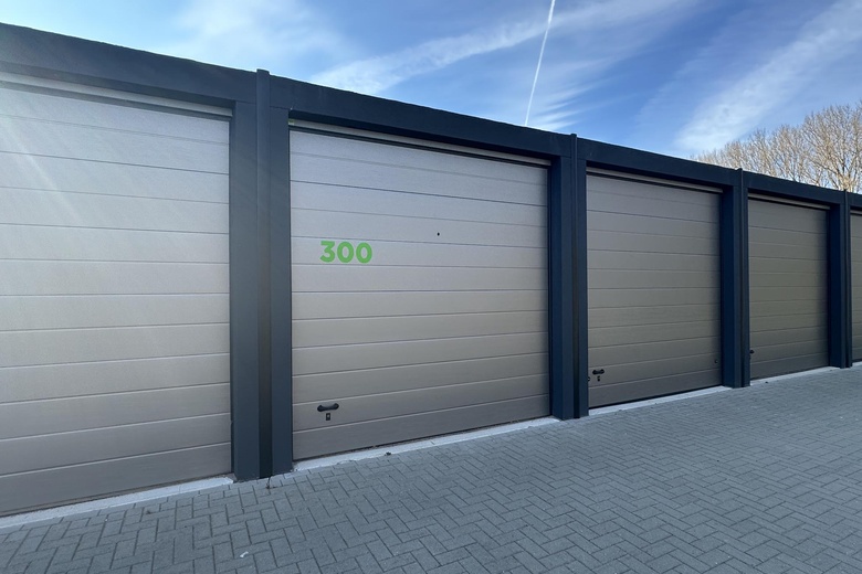 BedrijfsruimteaanTitaniumweg 300<br/> inAlphen aan den Rijn