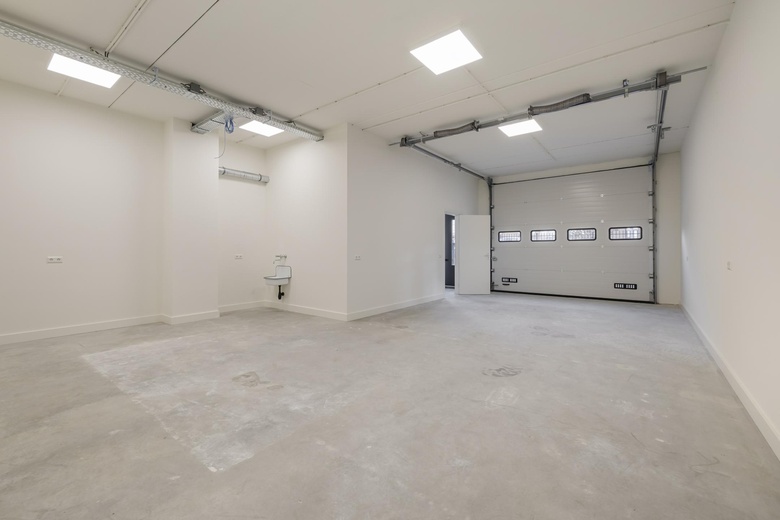 BedrijfsruimteaanNijverheidslaan 10 N<br/> inWeesp