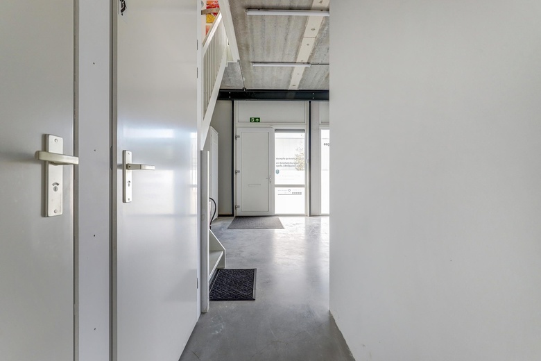 BedrijfsruimteaanIndustrieweg 4 b<br/> inElst