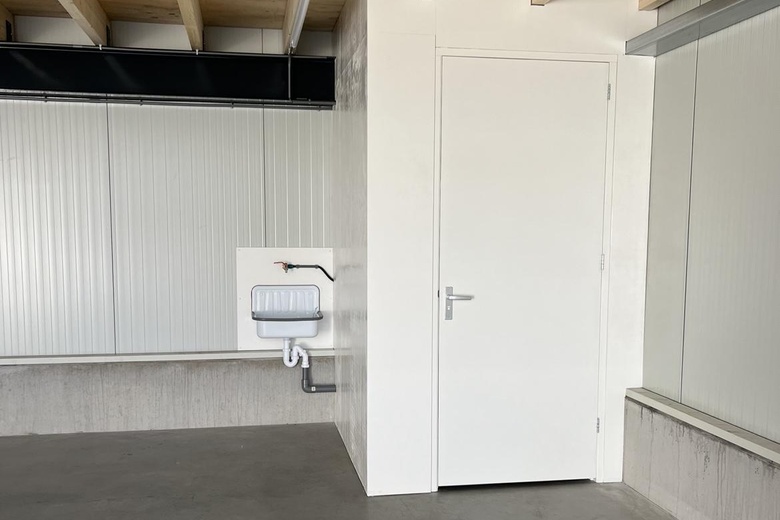 BedrijfsruimteaanRijksweg 76<br/> inWittelte