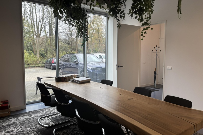 BedrijfsruimteaanHoofdweg 374<br/> inCapelle aan den IJssel