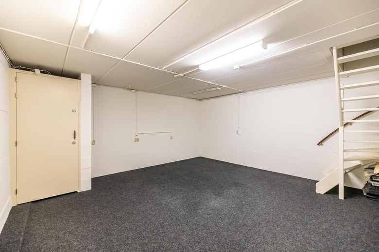KantoorruimteaanBeatrixhaven 8 b<br/> inWerkendam KantoorruimteaanBeatrixhaven 8 b<br/> inWerkendam