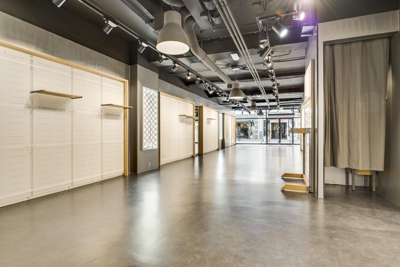 WinkelruimteaanVarkensmarkt 13<br/> inRoermond