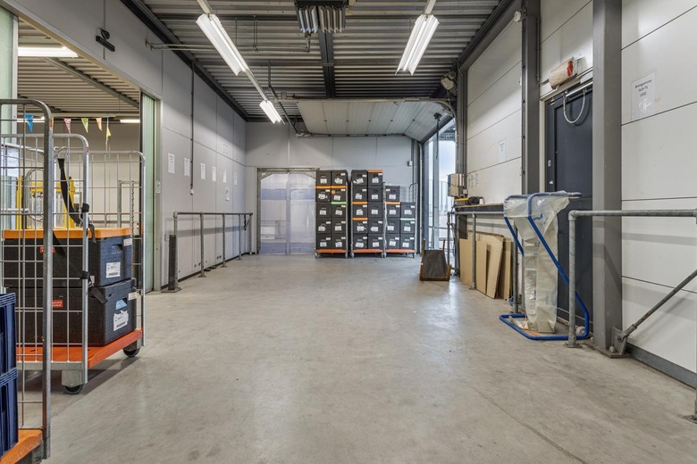BedrijfsruimteaanTransistorstraat 141<br/> inAlmere BedrijfsruimteaanTransistorstraat 141<br/> inAlmere