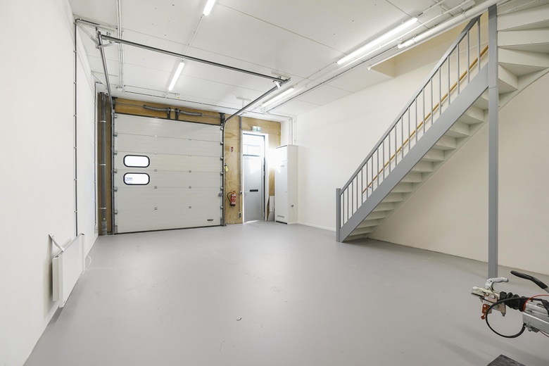 BedrijfsruimteaanJ. Keplerweg 8 E<br/> inAlphen aan den Rijn