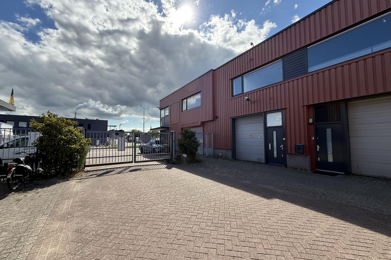 BedrijfsruimteaanSymon Spiersweg 7 B 1<br/> inZaandam