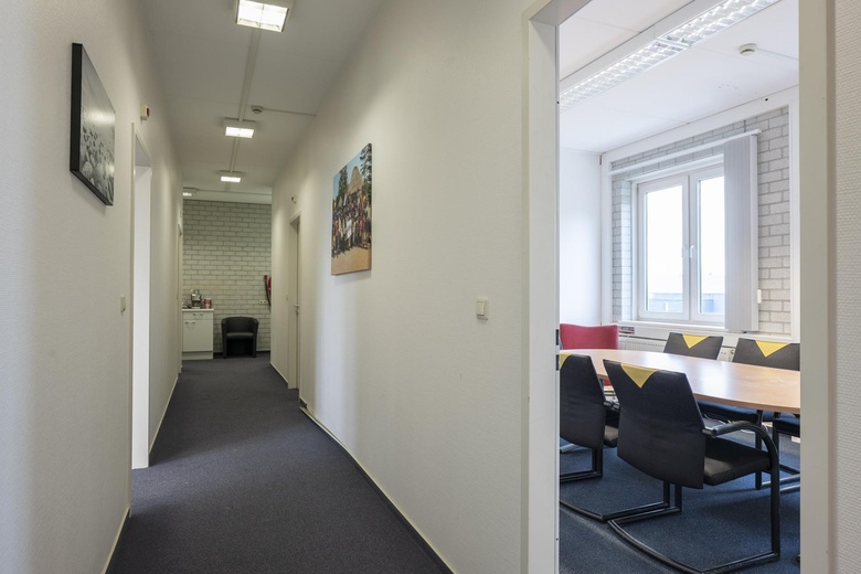 KantoorruimteaanHofkamp 29 E<br/> inGeleen KantoorruimteaanHofkamp 29 E<br/> inGeleen