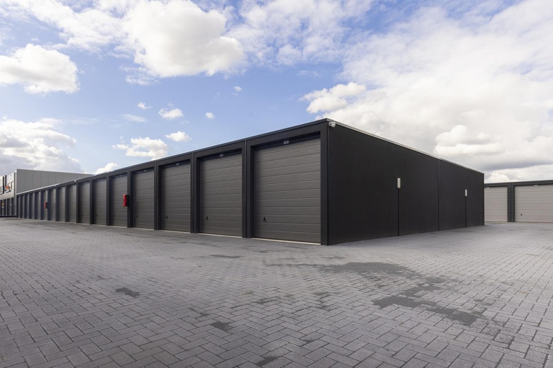 BedrijfsruimteaanGaragePark Etten - Leur XXL 0 ong<br/> inEtten-Leur