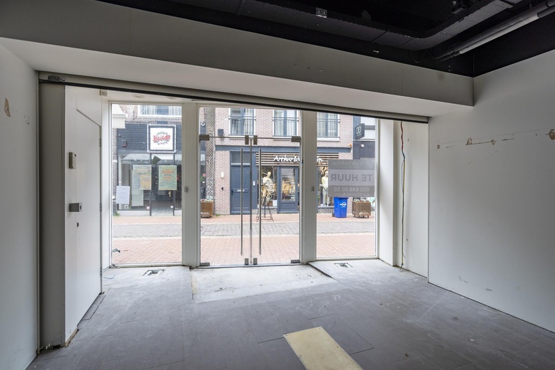 WinkelruimteaanNassaulaan 30<br/> inBussum WinkelruimteaanNassaulaan 30<br/> inBussum