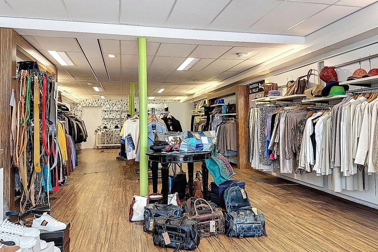 WinkelruimteaanMeerminnestraat 5<br/> inSluis WinkelruimteaanMeerminnestraat 5<br/> inSluis