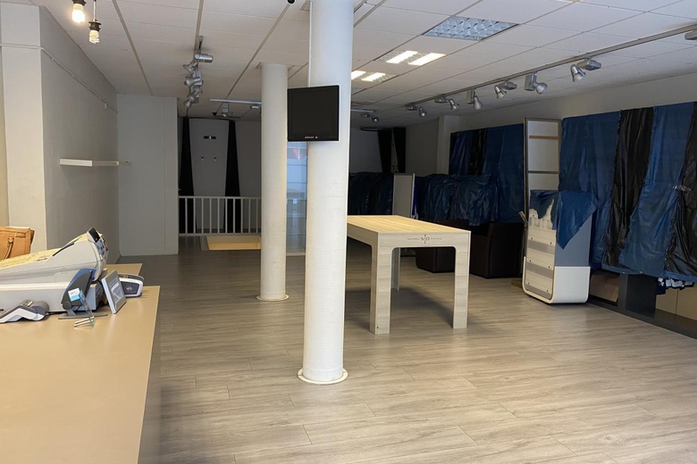 WinkelruimteaanSegeersstraat 28<br/> inMiddelburg WinkelruimteaanSegeersstraat 28<br/> inMiddelburg