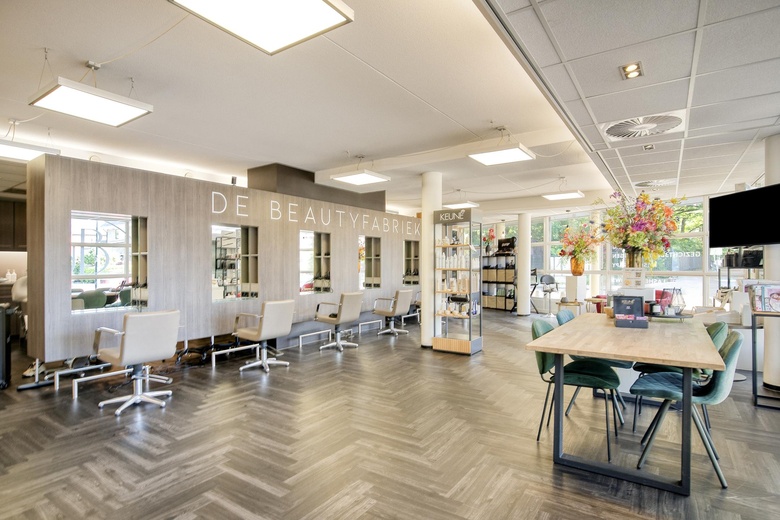 WinkelruimteaanArnhemseweg 211<br/> inApeldoorn